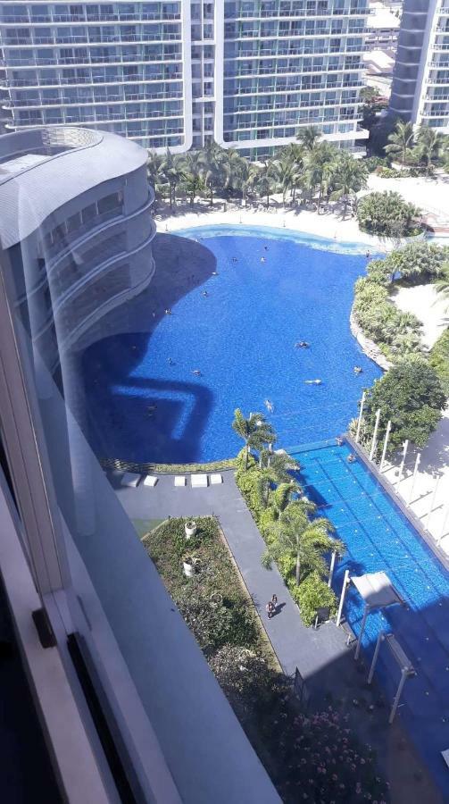 Azure Urban Resort Residence R&C - Paranaque Манила Экстерьер фото
